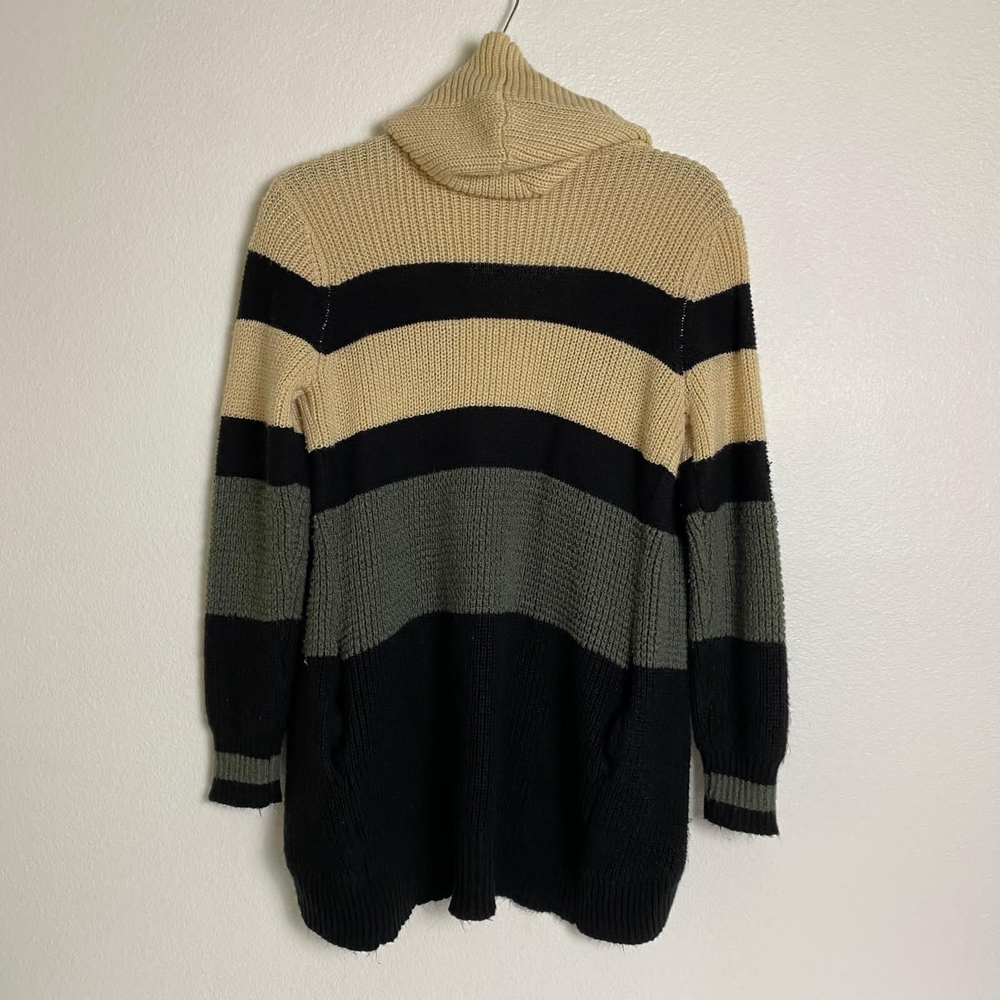 Women's Cream Hooded Sweater Size L